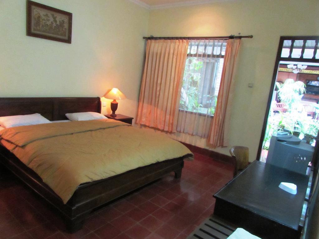 Griya Ayu Inn Sanur Exteriör bild